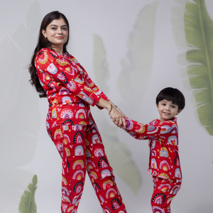 Holiday Mood Twinning Pyjama Sets