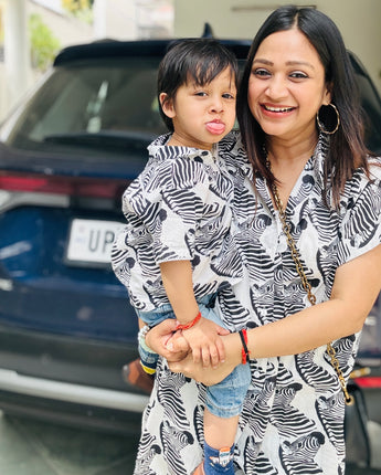 Cotton Zebra Print Twinning Shirts for whole Family: Match in Style!