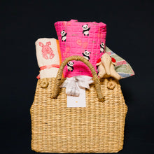 Load image into Gallery viewer, Aloka Baby Hamper- Pandas
