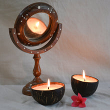Load image into Gallery viewer, Premium Coconut Shell Candle
