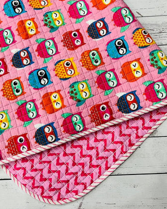 Super Fine Baby Quilt- Happy Owls Pink